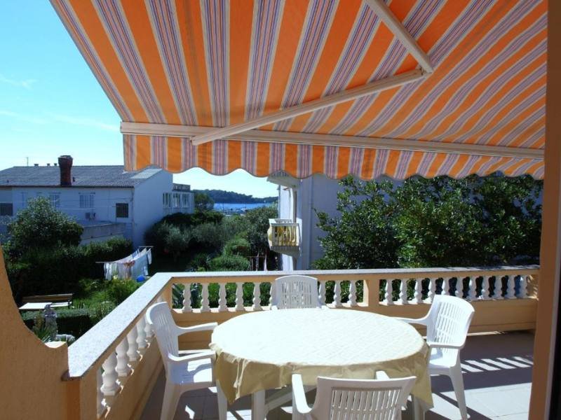 sandra-apartments4 sandra-apartments4